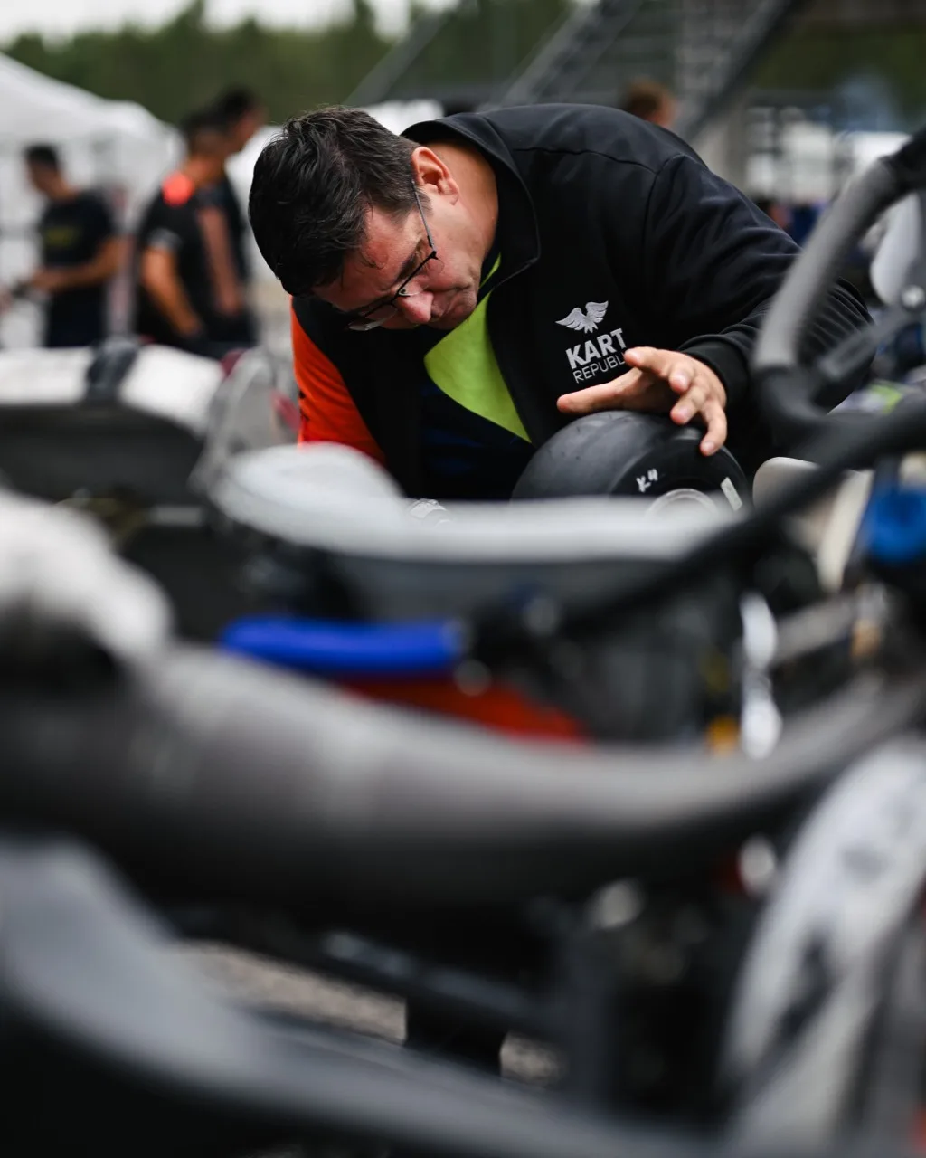 Technical preparation in the paddock